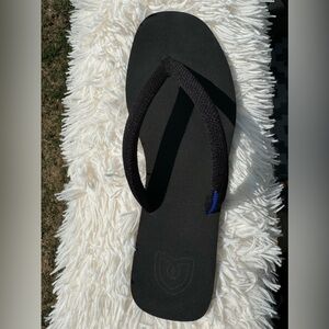 Rothy’s The Flip Flop in Black